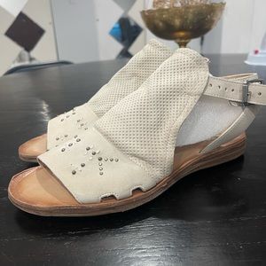 Miz Mooz New York City sandals